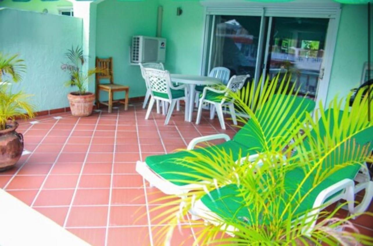 Villa Marietta Jolly Harbour Exterior photo